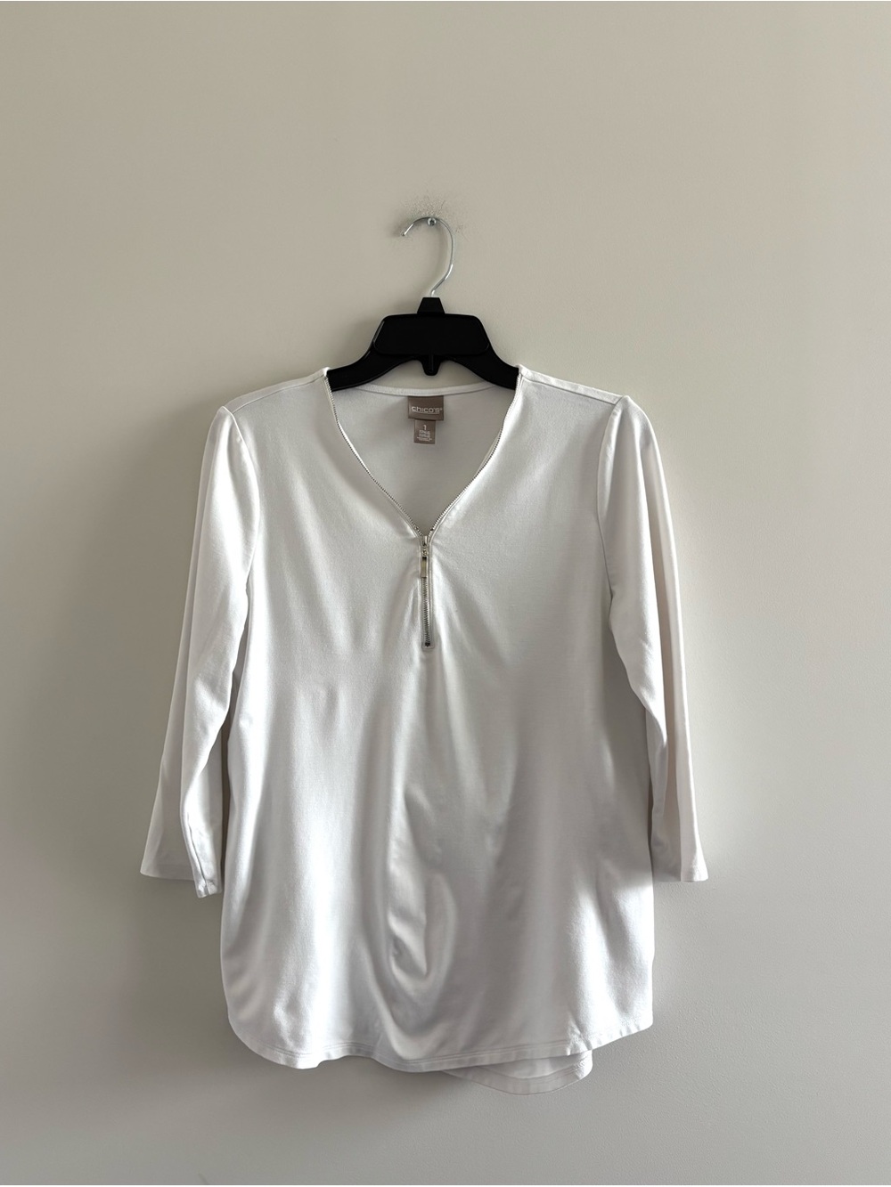 Chico’s Half Zip T-Shirt White Knit Stretch Womens M Classic Office Casual